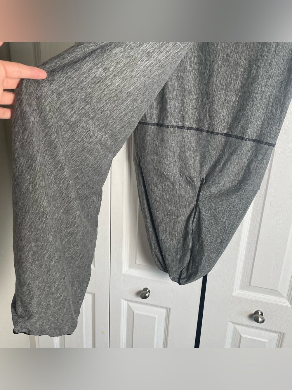 Hug Sleep Pod Hooded Swaddle Wearable Blanket Comfort Anxiety Adult S Gray Relax - Picture 4 of 10
